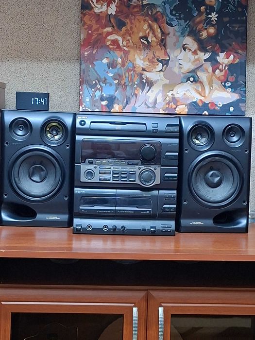 Музыкальный центр Sony