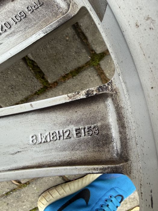 Jante + Cauciucuri iarna 255/55/18 Volkswagen Touareg 5x112 ET 53