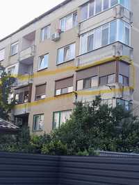 Apartament cu 4 camere, central cu multiple imbunatatiri