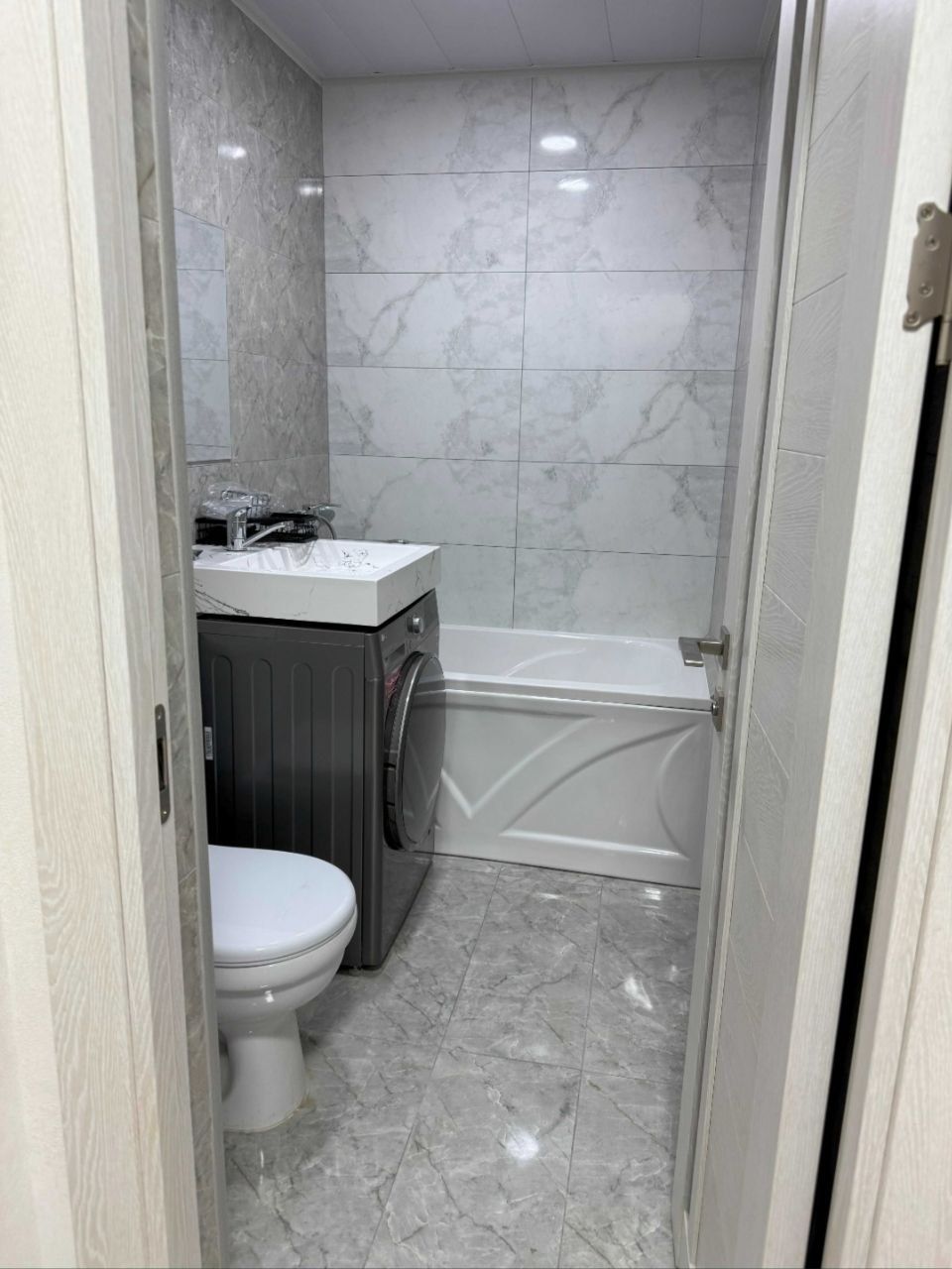 Продажа М-Улугбек Ор.р м.БИЙ 1 ком. 29 кв.м