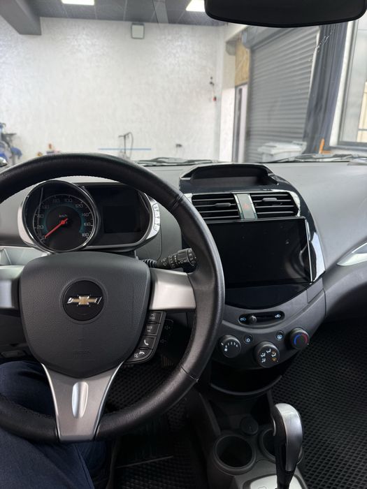 Spark 2022 rangi oq probeg 43 min