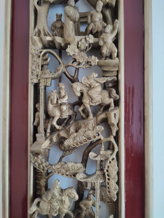 Tablouri sculptura lemn.
