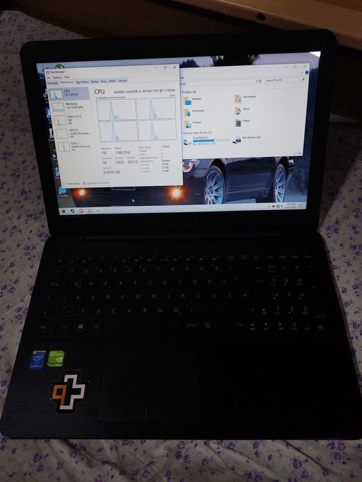 Vand laptop asus R556l cu procesor i3-4010U
Nvidia GeForce 820M