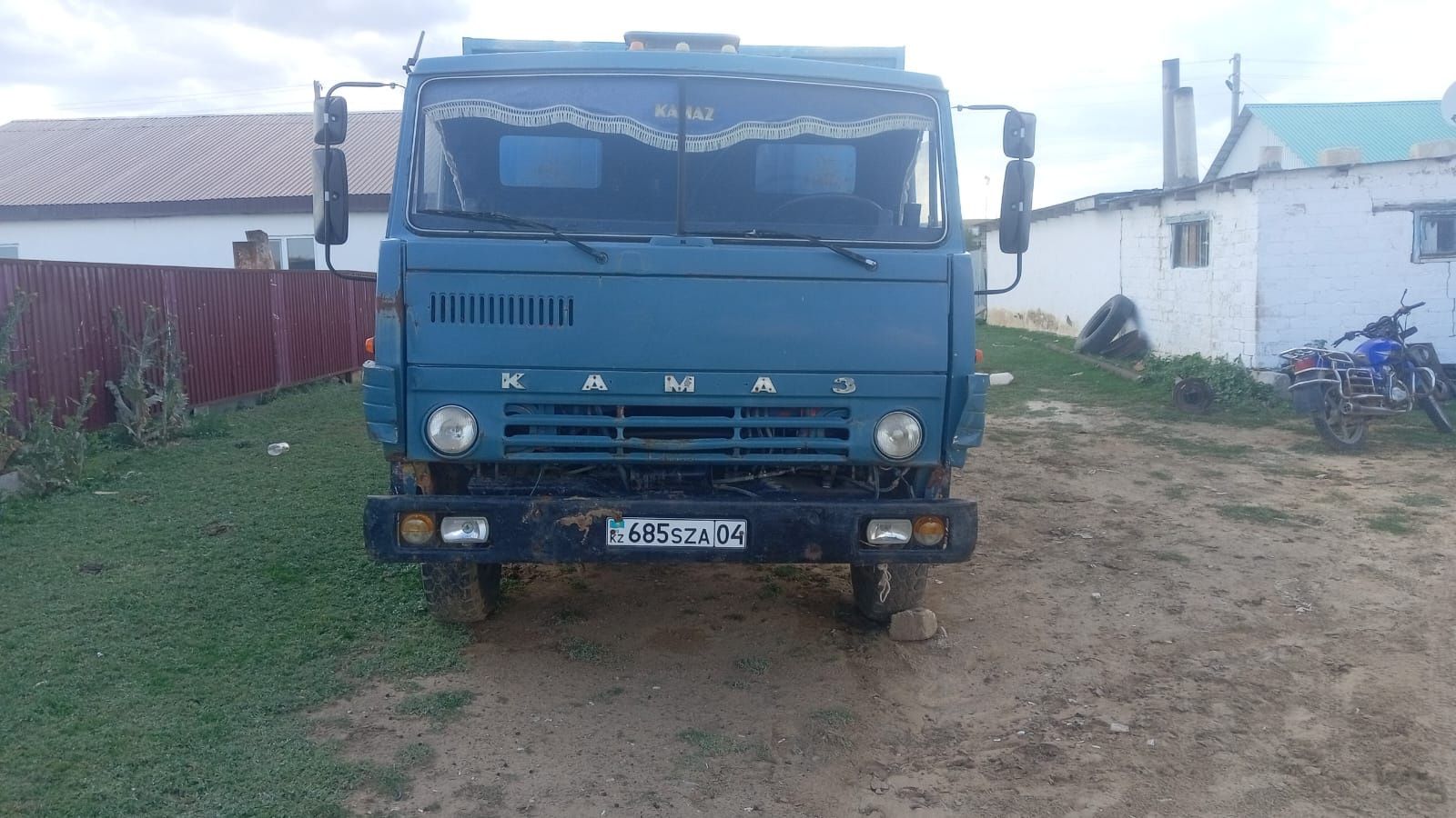 Продам КамАЗ бортовой