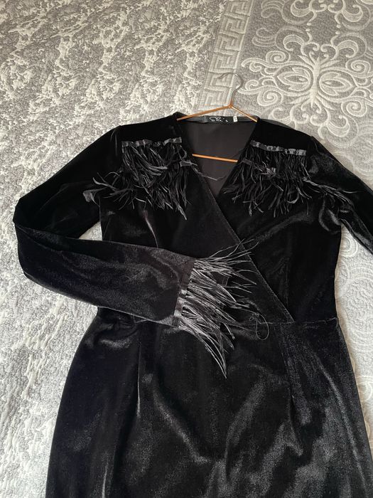 платья вечерние в хорошем состоянии