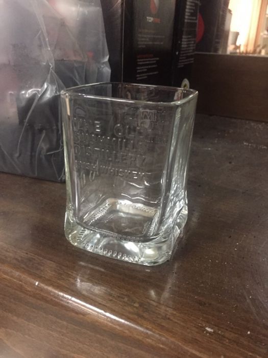 ХИТ ЦЕНИ ! Уникални чаши за уиски Johnnie Walker , Jameson , Passport