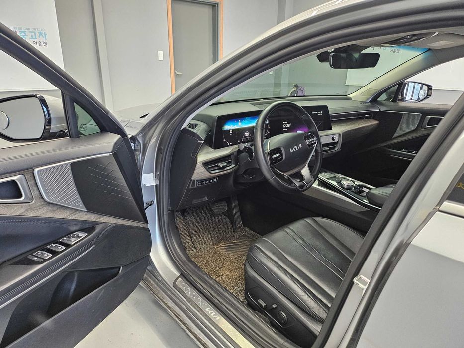 Kia K8 Noblesse Lite