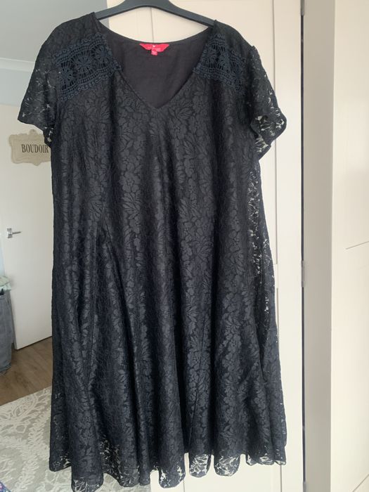 Rochie din dantela marimea 46