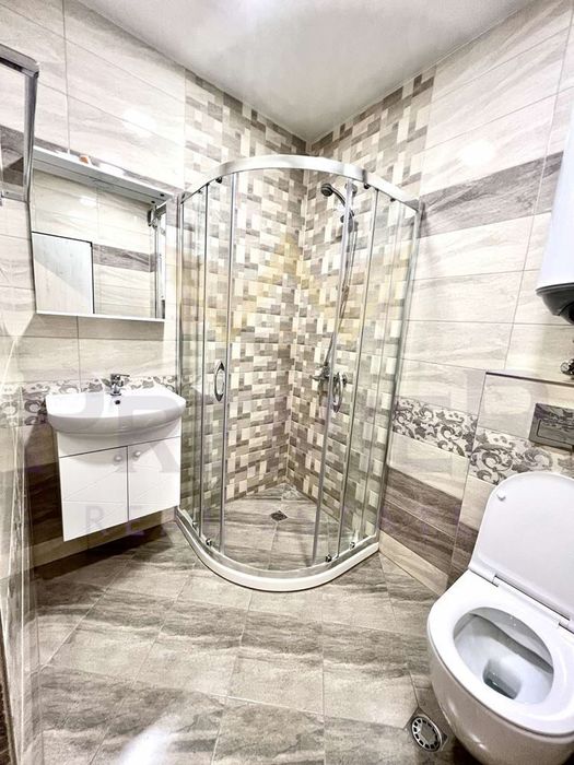 Дава се под наем Двустаен апартамент в Варна, Левски - 70 кв.м за 484.5 € - Снимка #7