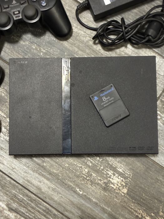 PlayStation 2 Super Slim [PS2]