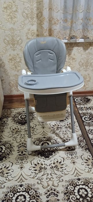 Продам стульчик для кормления