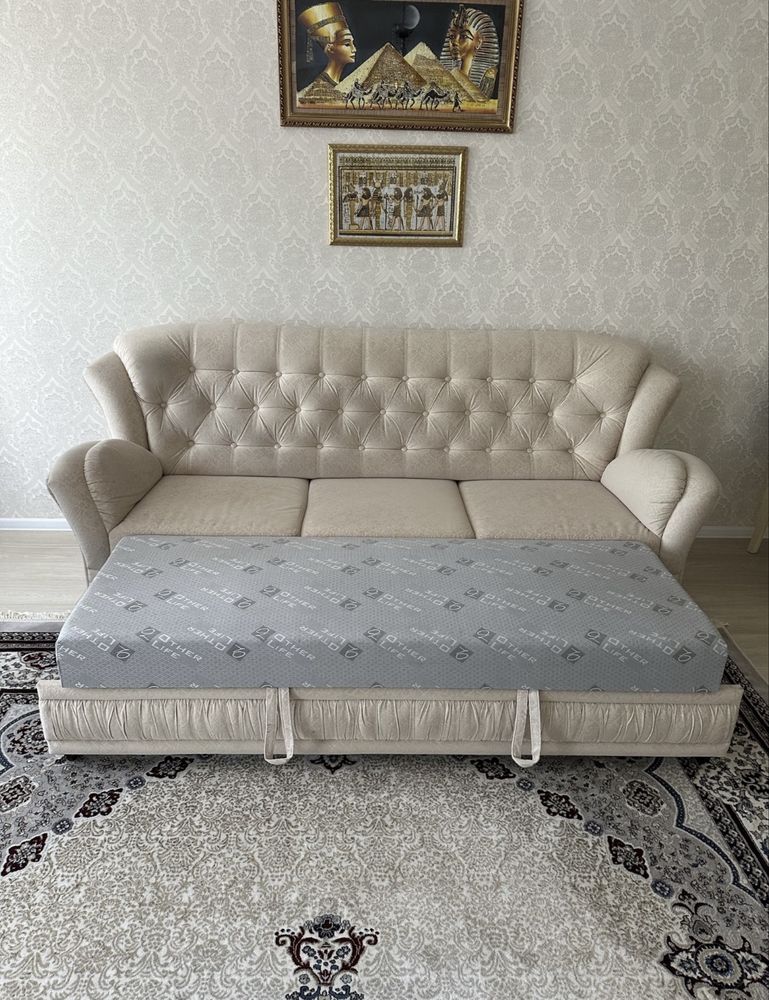 Продам диван в отличном состояние