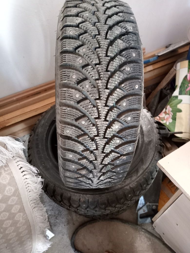 Срочно продам новые зимние шины