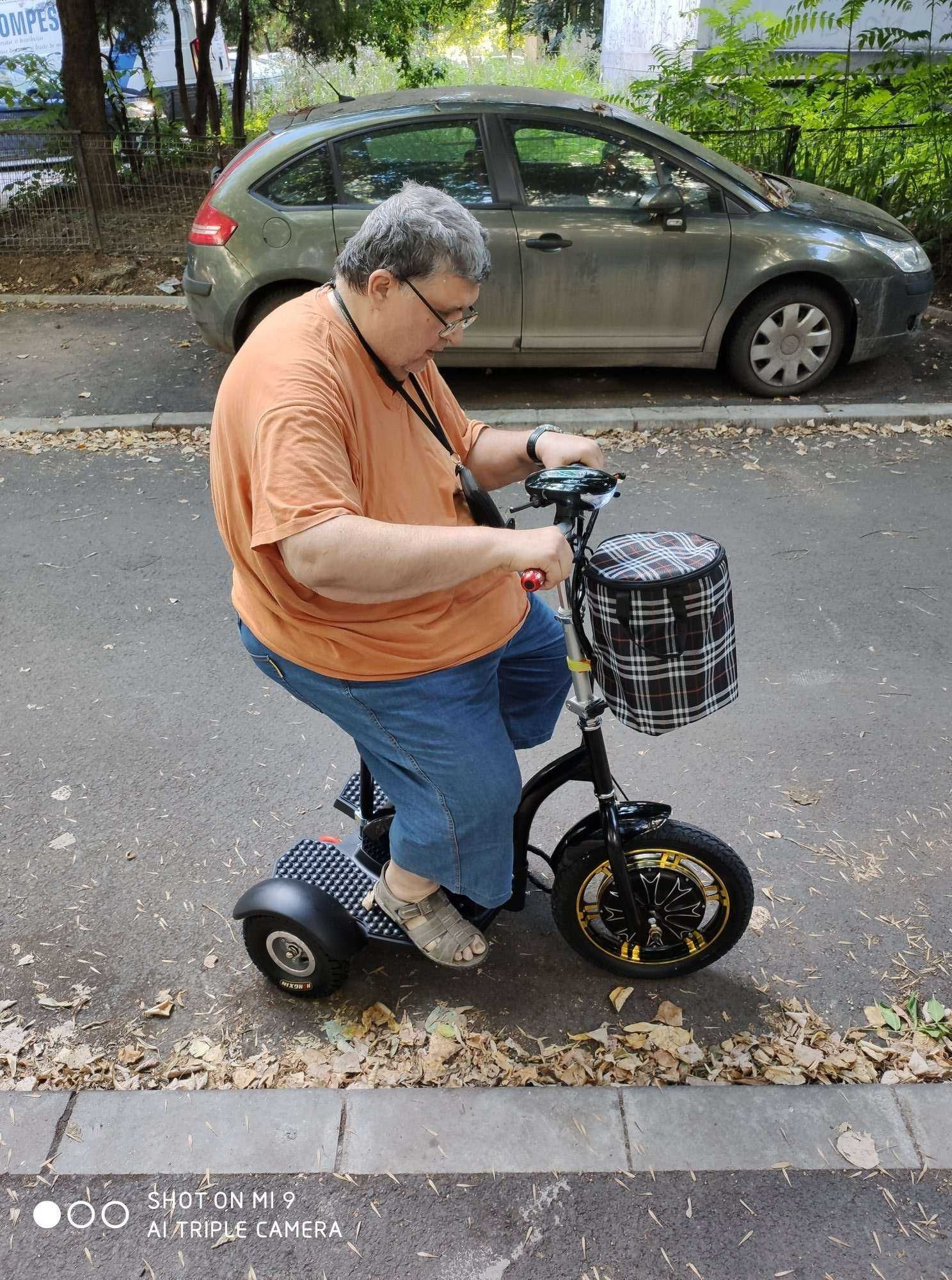 Tricicleta electrica NOUA cu garantie  viteza 30km/ora  sarcina 130 kg