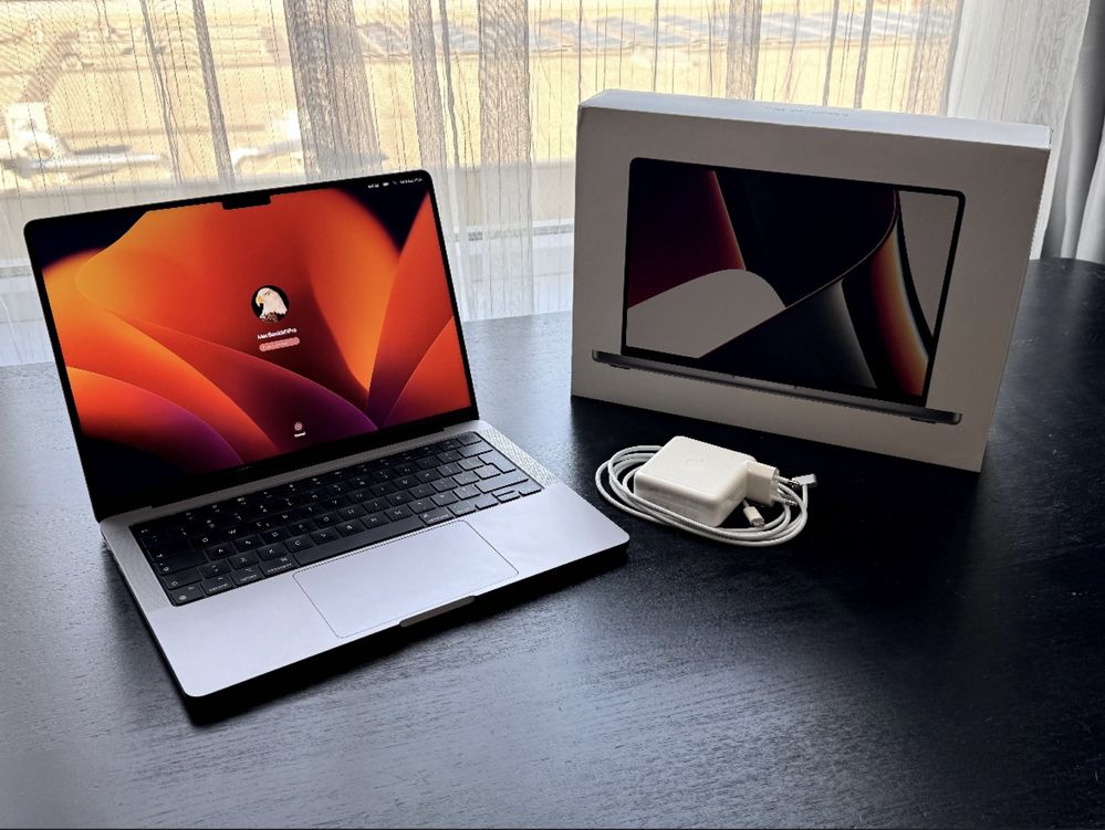 Apple MacBook Pro 14' M1 Pro 16GB RAM 512GB SSD