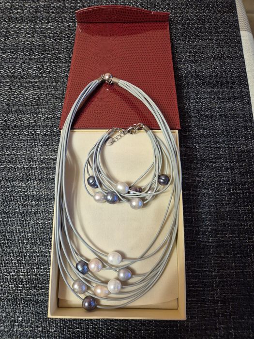 Дамски сребърен комплект перли с кожа Yuno perls