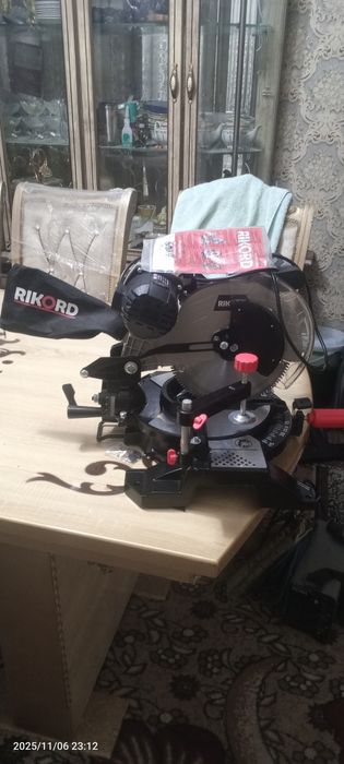 Торцовичную пилу сотилади