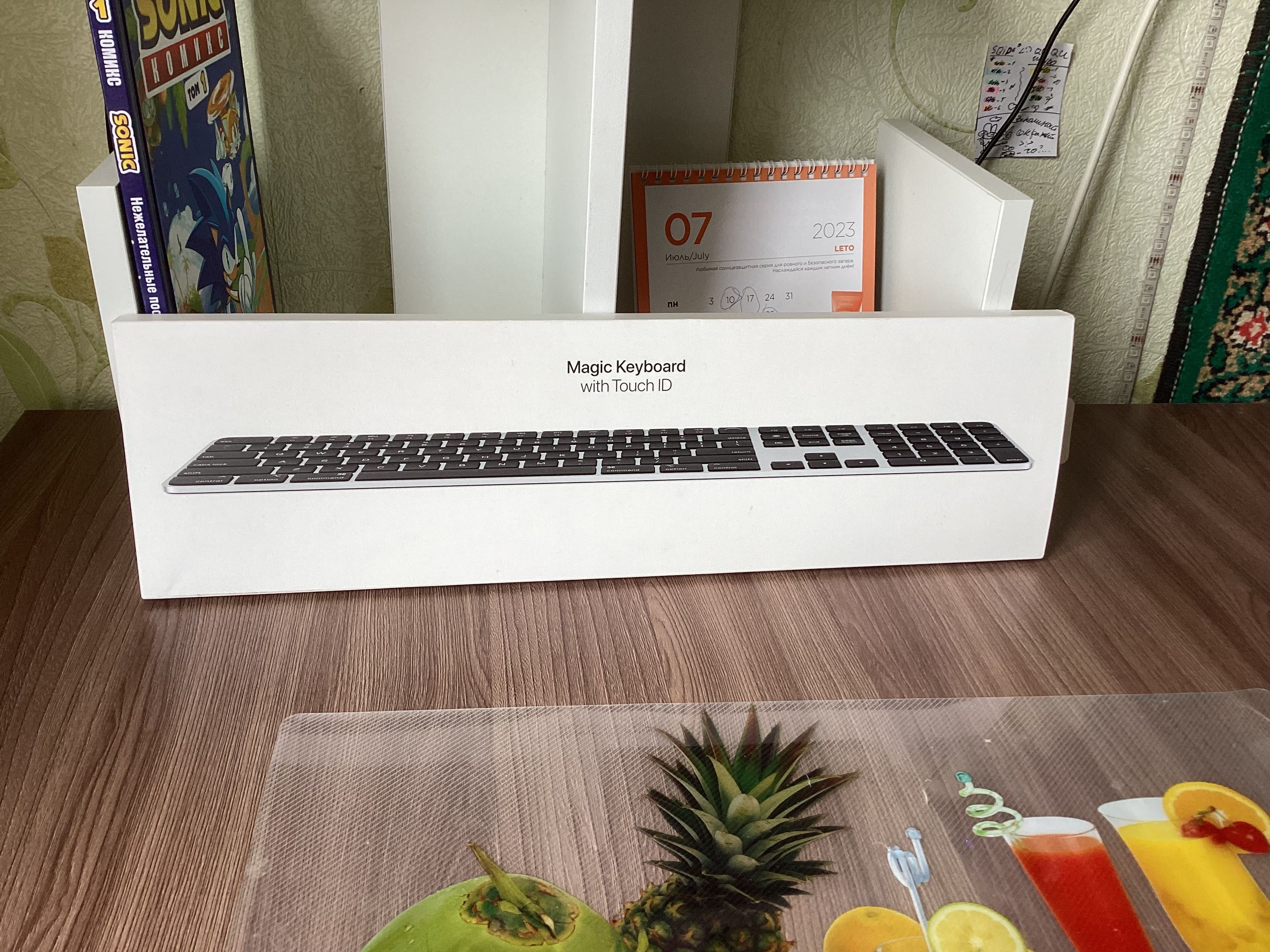 Apple Magic Keyboard (with Touch ID) Б/У