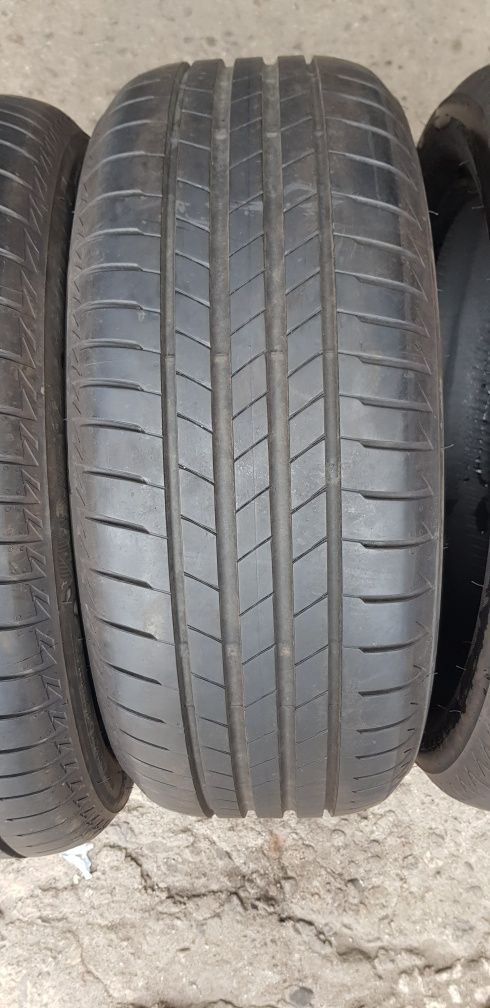 Летни гуми-2021г./45с.-18цола-225/50-1бр.-130лв."BRIDGESTONE "