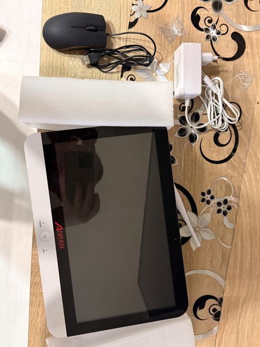 Anran NVR видеозаписвачка със 1 TР хард диск