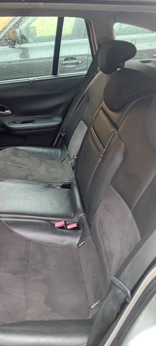 Vând Renaul laguna 2 facelift