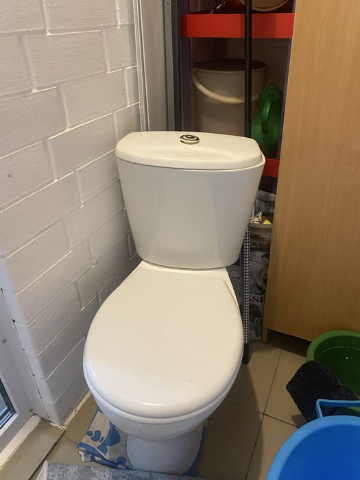 Унитаз б/у самовывоз 10000