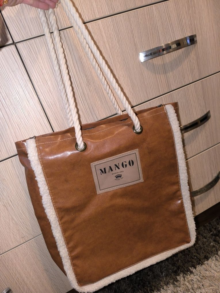 Чанта тип торба Mango естествена кожа