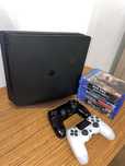 Ps4 slim cu stand si 2 joistick-uri