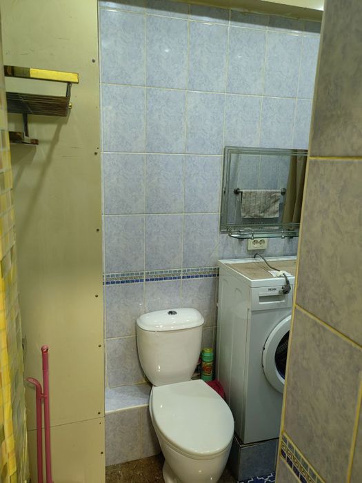 Продаю квартиру в Яшнабадском районе Дубовая 1-комнатная 40 м2