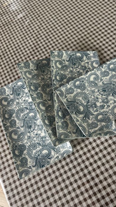 тарелки разные,френчпресс для чая