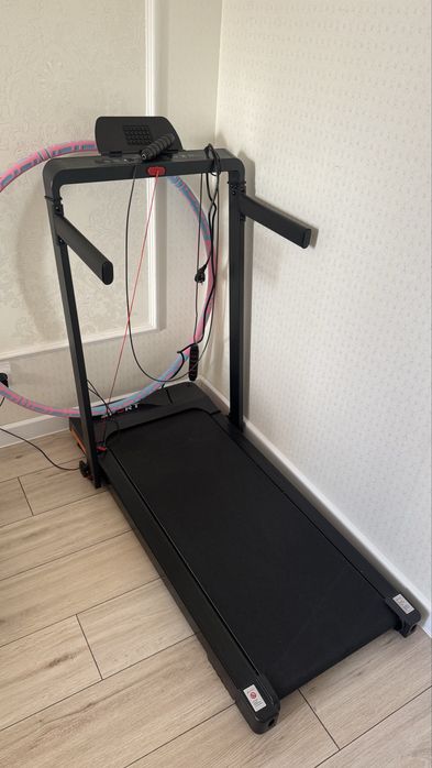 Продам беговую дорожку