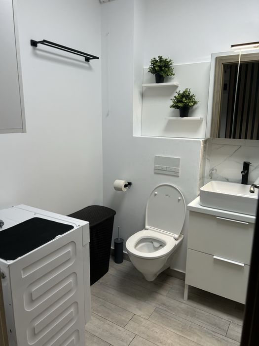 Inchiriez Studio Lux
