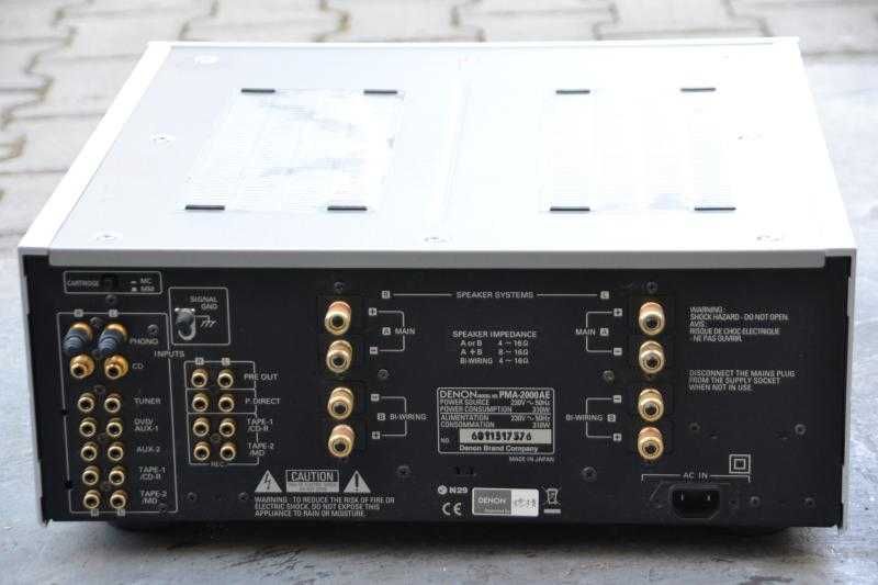 Amplificator Denon PMA 2000 AE