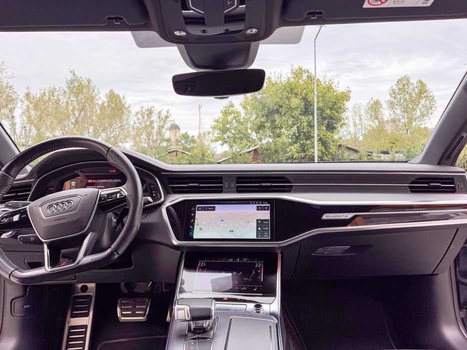 AUDI-A 7 50e Quattro S-LINE+Ext MMI+MATRIX/20*/360*K PLUG in HYBRID !