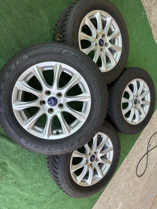 5х108 16 ски оргинални ford 205 55 16 със зимни гуми