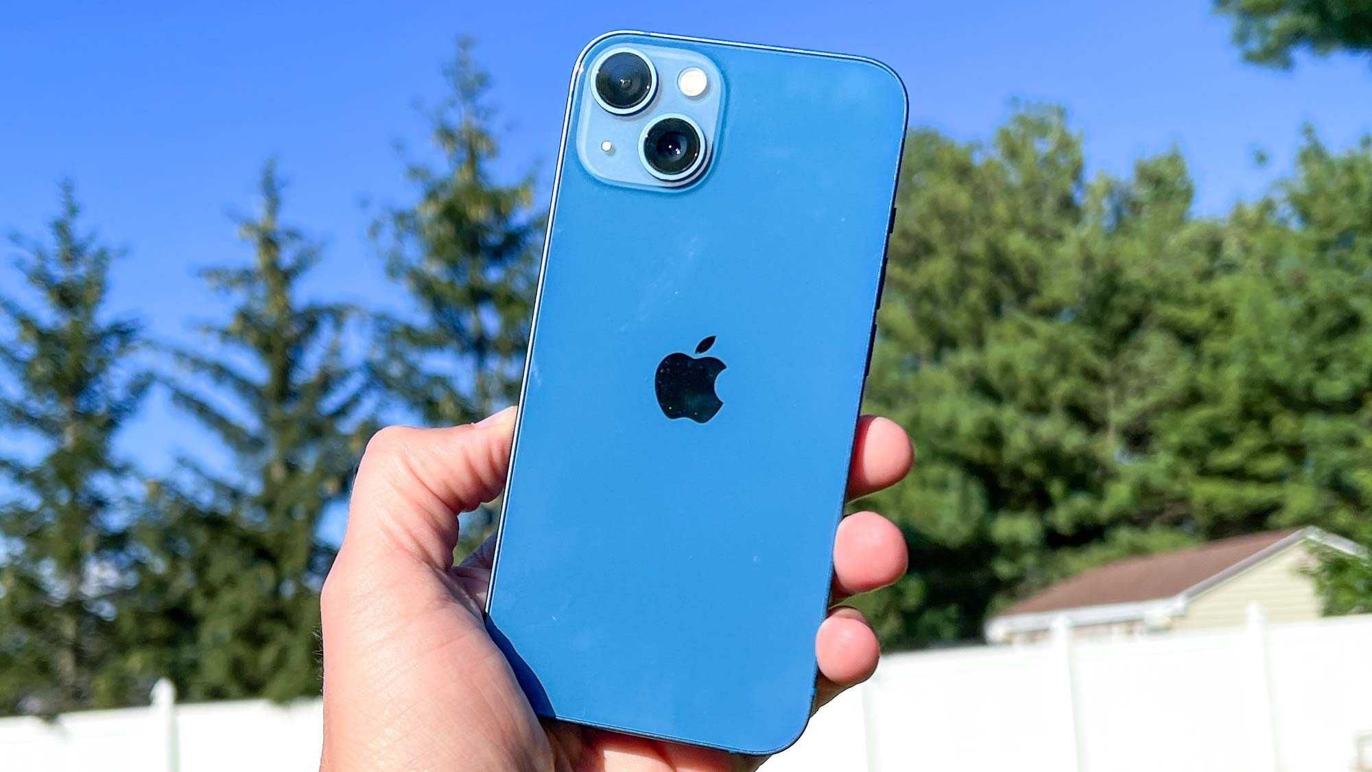MAGAZIN: iPhone 13 Blue Albastru Nou Garantie 1 AN + factura