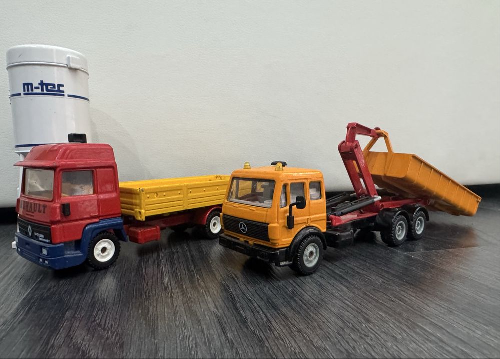 Продавам макети на багери и камиони 1/50 JOAL NZG CONRAD NORSCOT ERTL