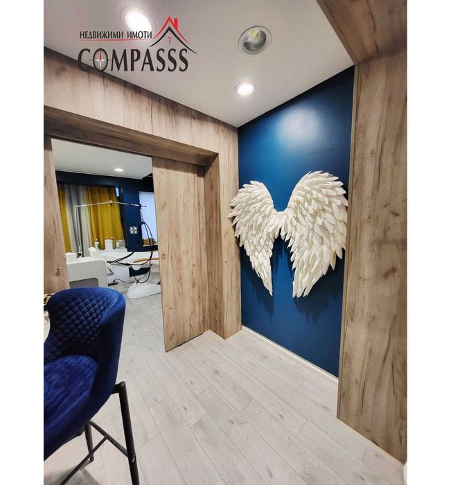 Продава се Магазин в Добрич, Център - 55 кв.м за 3000 €/кв.м - Снимка #2