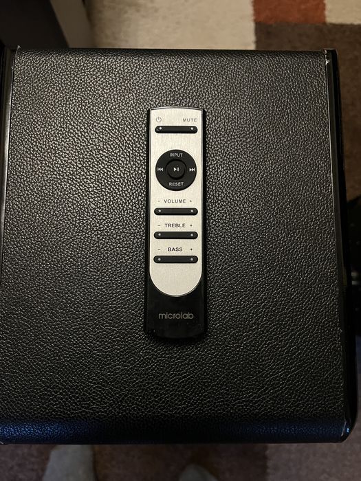 Microlab Solo 19 в идеальном состоянии