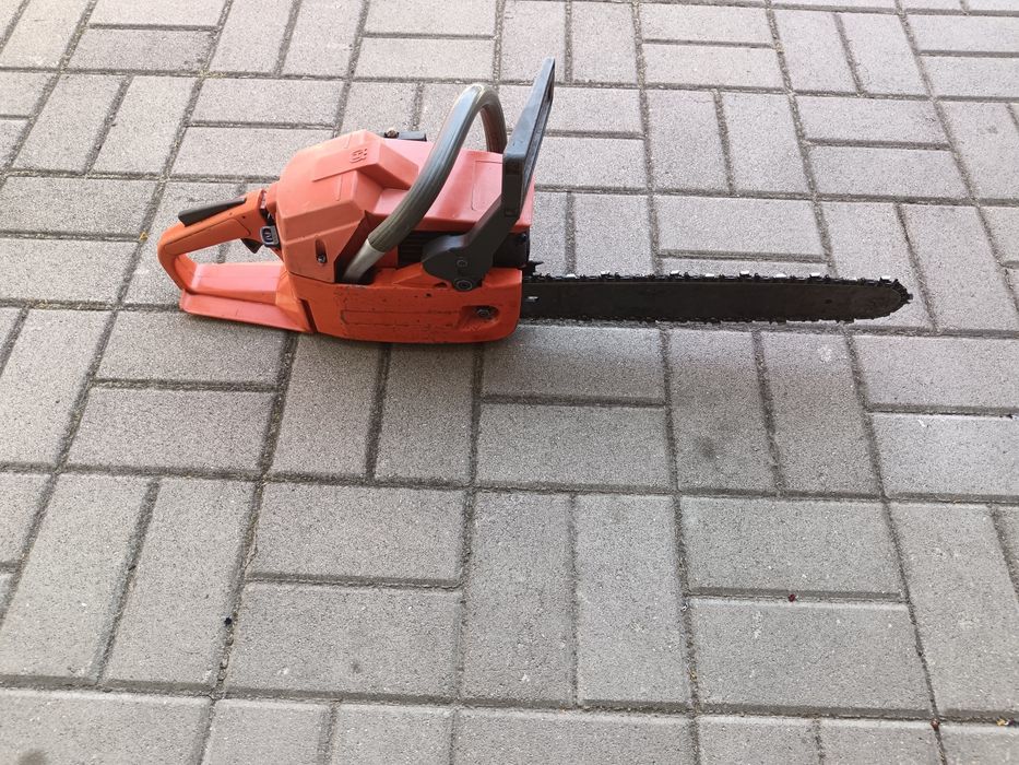 Drujba Husqvarna 242xp
