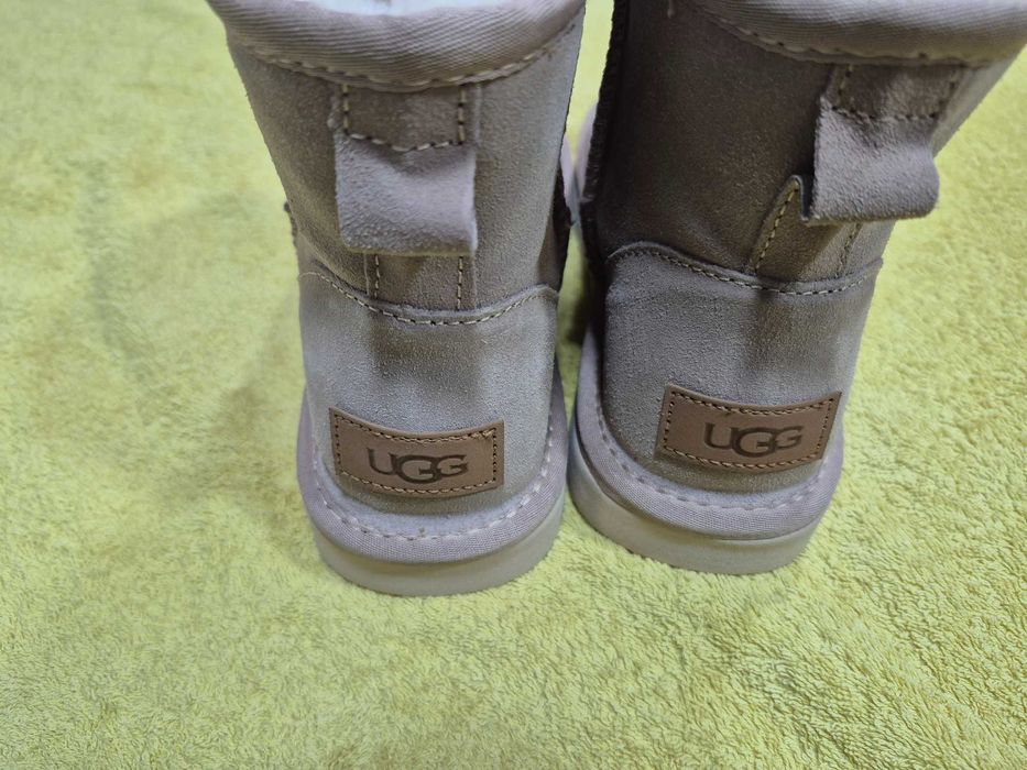 Ugg pentru dama marimea 39