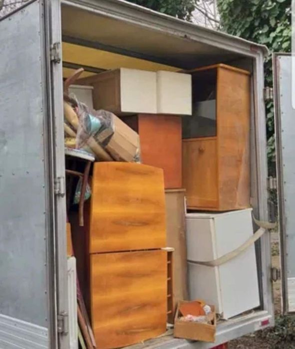 Transport marfa mutari debarasari apartamente