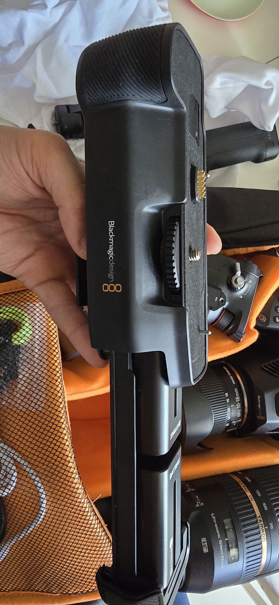 Пълен кино комплект: Камера Blackmagic Pocket Cinema Camera 6K + аксес