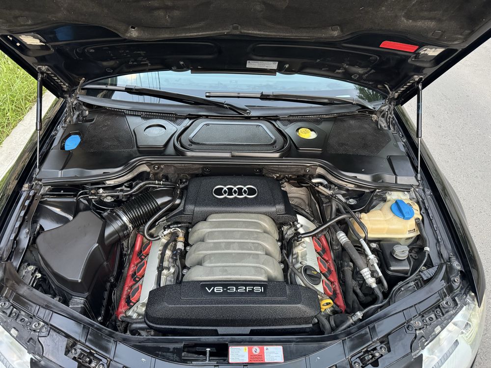 Audi A8L 3.2 FSI quatro