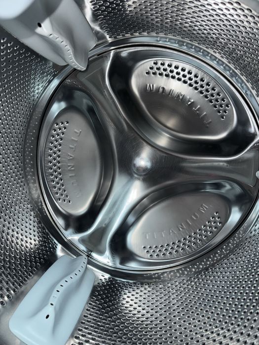 Masina de spalat rufe Hotpoint Aqualtis