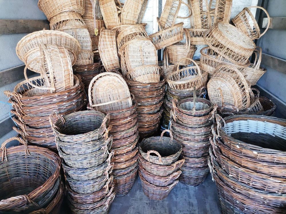 Cos impletit din rachita tarna (wicker basket) Suraia