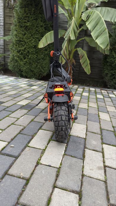 Trotinetă electrică kamikaze k1 max stare excelentă + cască cadou