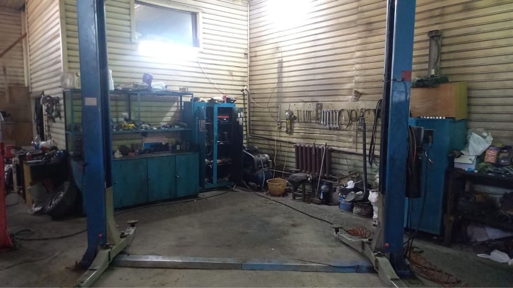 Сдам подьемник СТО