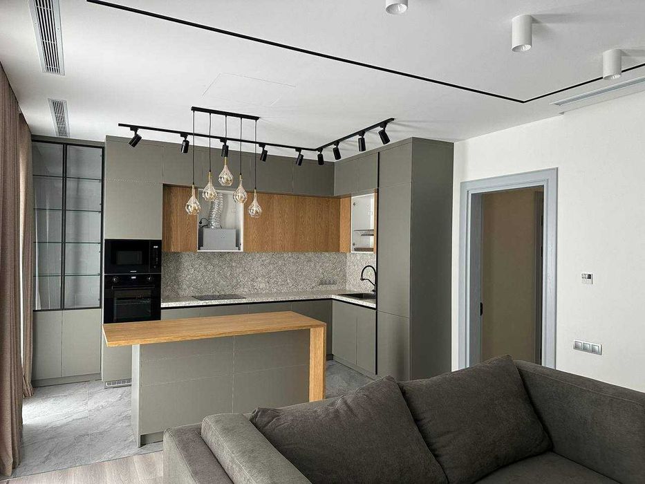 ЖК Mirabad Avenyu 3/8/12 105м2