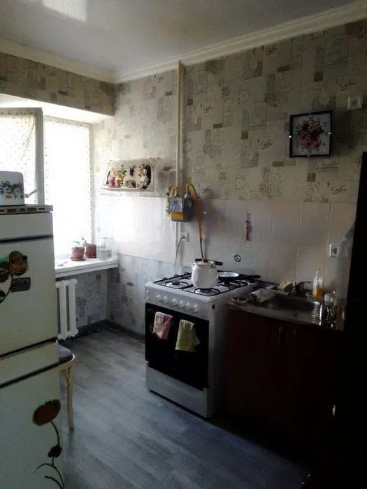 1/2/4. Квартира 33 м², дом кирпичный. Старые Сергели (Eski Sergeli)